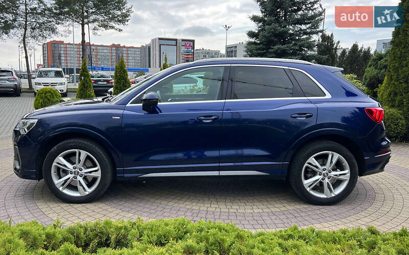 Внедорожник / Кроссовер Audi Q3 2020 в Львове