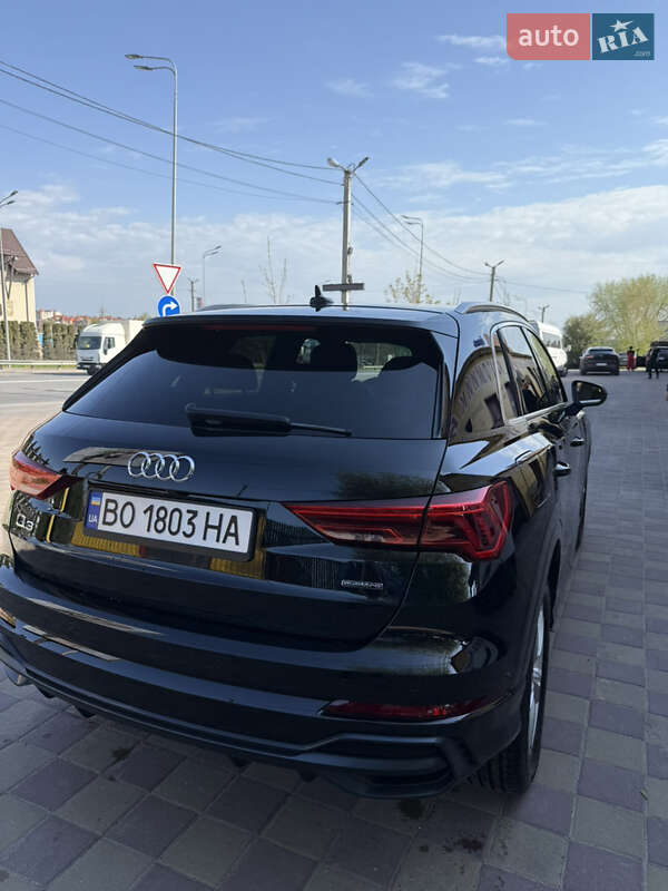 Позашляховик / Кросовер Audi Q3 2019 в Тернополі