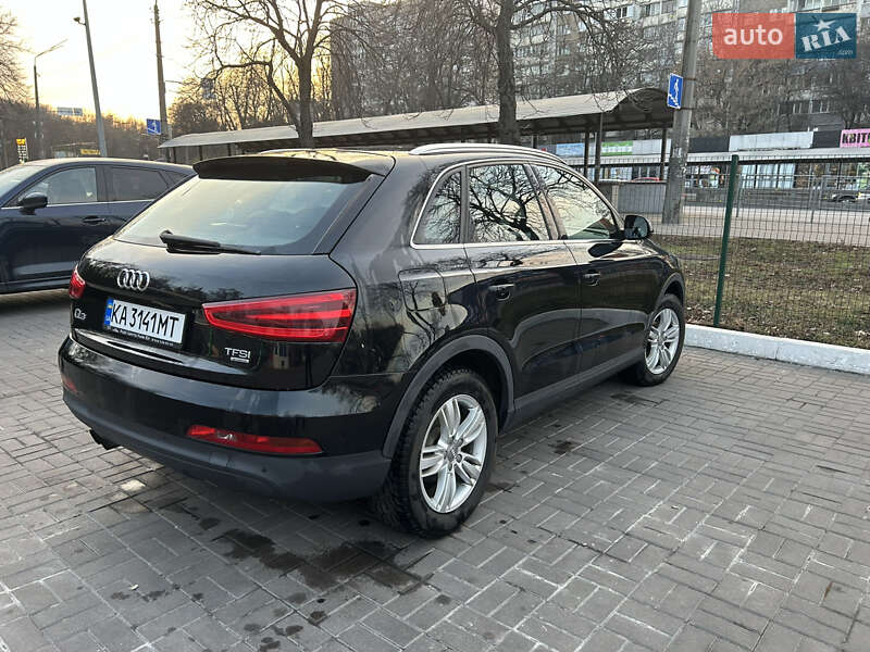 Внедорожник / Кроссовер Audi Q3 2012 в Киеве