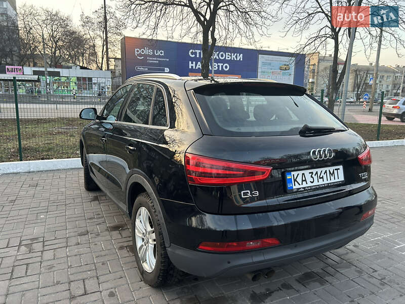 Внедорожник / Кроссовер Audi Q3 2012 в Киеве