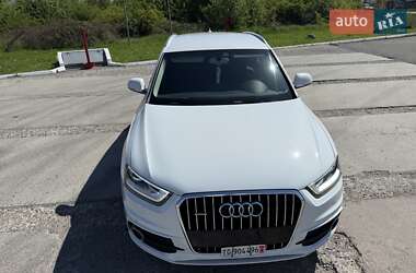 Внедорожник / Кроссовер Audi Q3 2014 в 