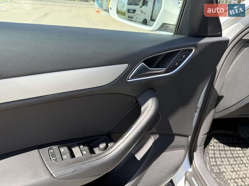 Позашляховик / Кросовер Audi Q3 2014 в Ужгороді фото 30 Позашляховик / Кросовер Audi Q3 2014 в Ужгороді