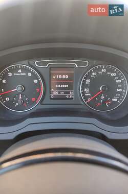 Позашляховик / Кросовер Audi Q3 2014 в Львові