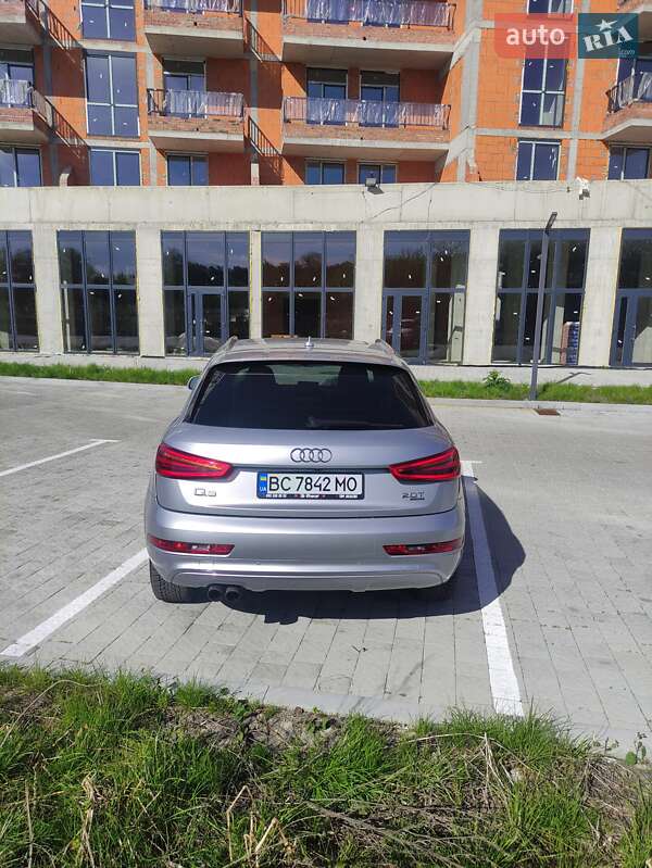 Внедорожник / Кроссовер Audi Q3 2014 в Львове