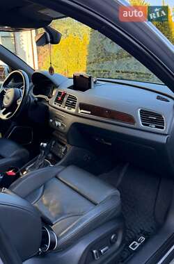 Внедорожник / Кроссовер Audi Q3 2017 в 