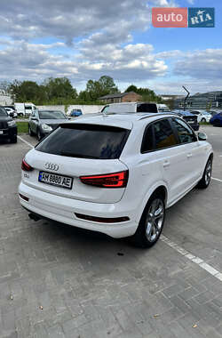 Внедорожник / Кроссовер Audi Q3 2018 в 