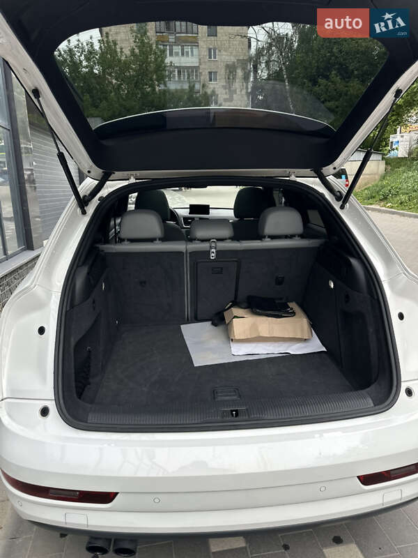 Внедорожник / Кроссовер Audi Q3 2017 в Тернополе