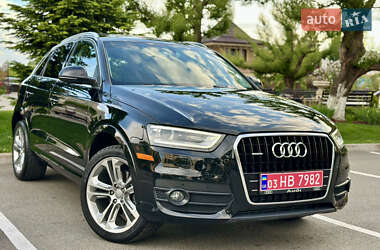 Внедорожник / Кроссовер Audi Q3 2015 в Киеве