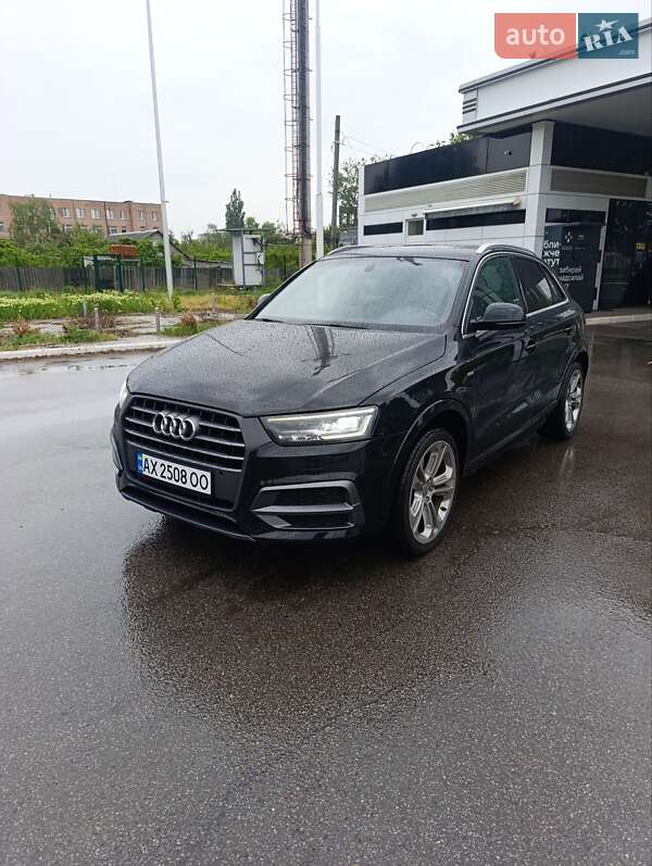 Внедорожник / Кроссовер Audi Q3 2016 в Харькове