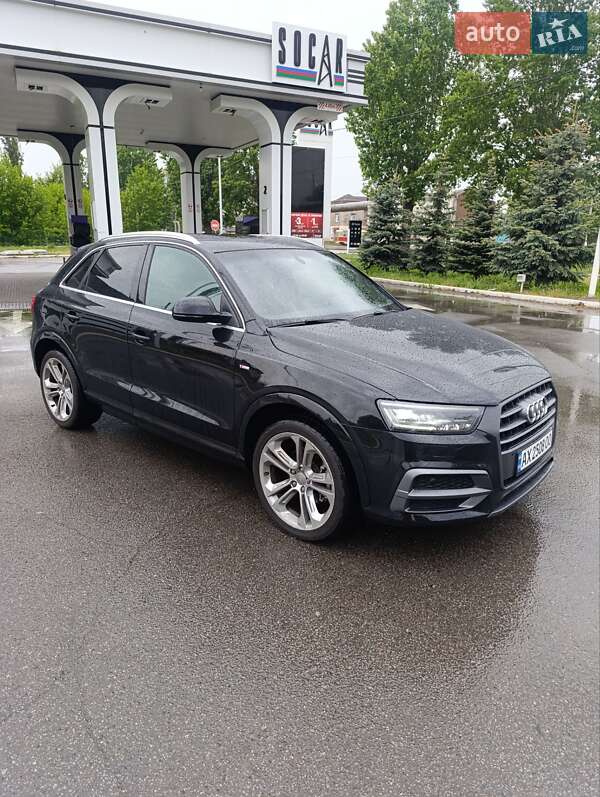 Внедорожник / Кроссовер Audi Q3 2016 в Харькове