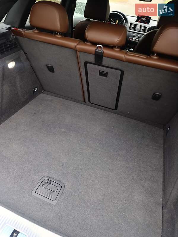 Внедорожник / Кроссовер Audi Q3 2016 в Харькове