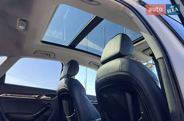 Внедорожник / Кроссовер Audi Q3 2015 в 
