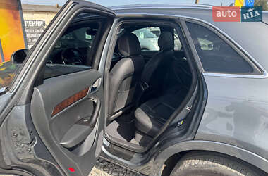 Внедорожник / Кроссовер Audi Q3 2016 в 