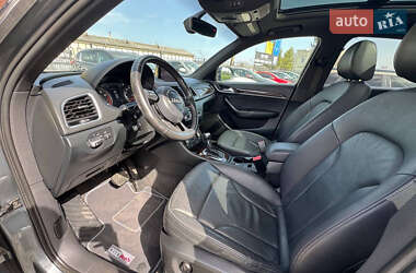 Внедорожник / Кроссовер Audi Q3 2016 в 