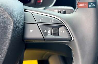 Внедорожник / Кроссовер Audi Q3 2024 в 