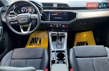 Внедорожник / Кроссовер Audi Q3 2024 в 
