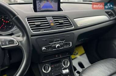 Внедорожник / Кроссовер Audi Q3 2014 в 