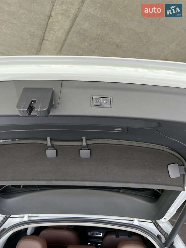 Позашляховик / Кросовер Audi Q3 2014 в Львові