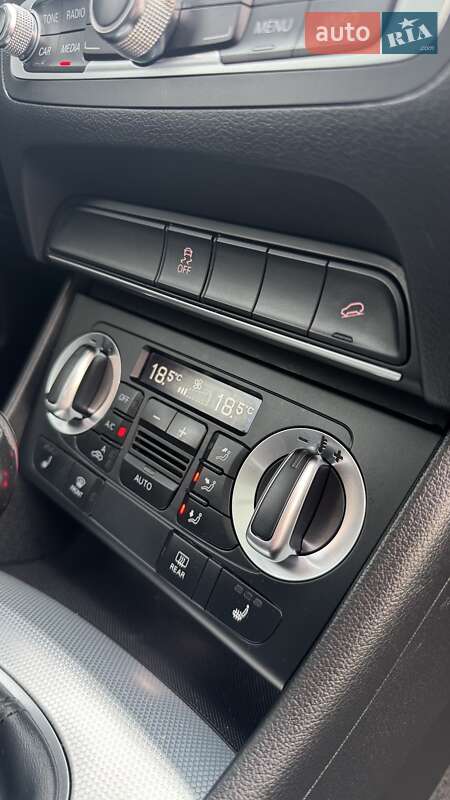 Позашляховик / Кросовер Audi Q3 2015 в Радивиліві