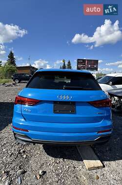 Внедорожник / Кроссовер Audi Q3 2020 в 