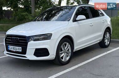 Внедорожник / Кроссовер Audi Q3 2017 в 