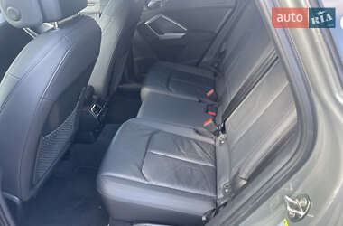 Внедорожник / Кроссовер Audi Q3 2019 в 