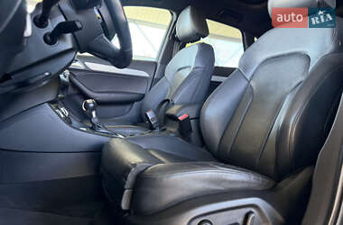 Внедорожник / Кроссовер Audi Q3 2014 в 