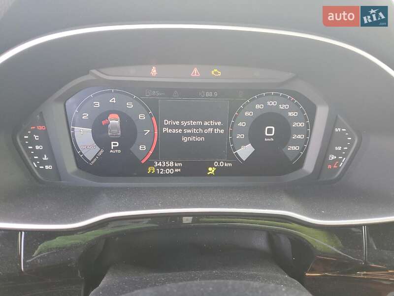 Внедорожник / Кроссовер Audi Q3 2021 в Ровно