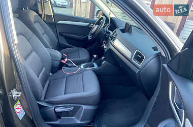 Внедорожник / Кроссовер Audi Q3 2012 в 