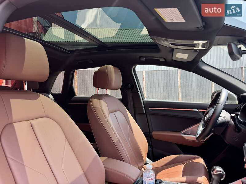 Внедорожник / Кроссовер Audi Q3 2020 в Одессе