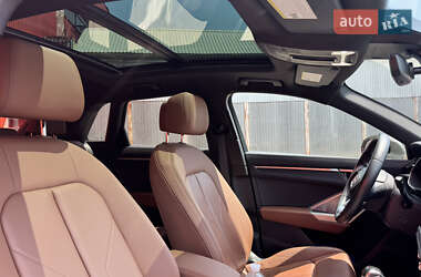 Внедорожник / Кроссовер Audi Q3 2020 в 