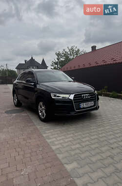 Позашляховик / Кросовер Audi Q3 2016 в Чернівцях