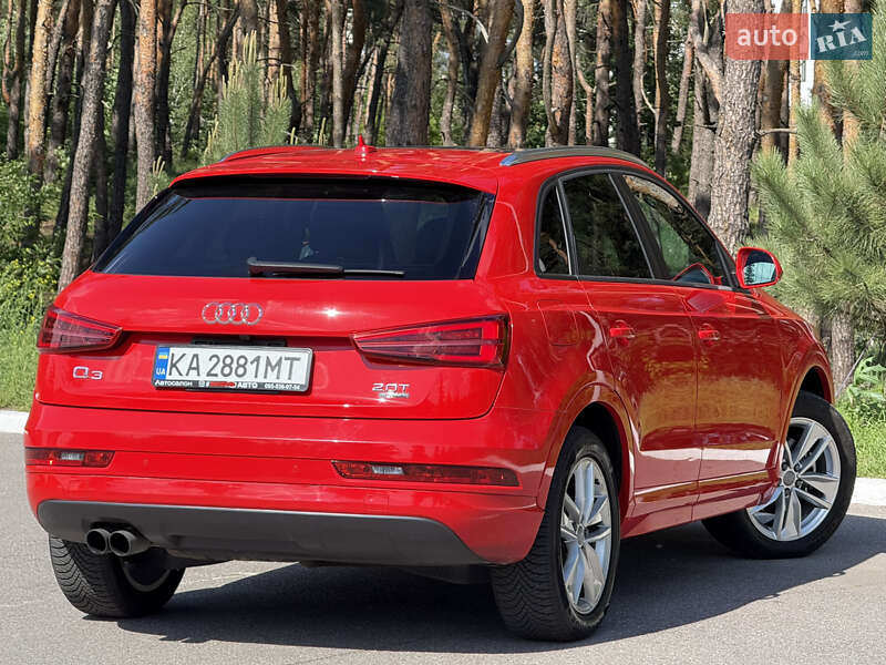 Внедорожник / Кроссовер Audi Q3 2016 в Киеве