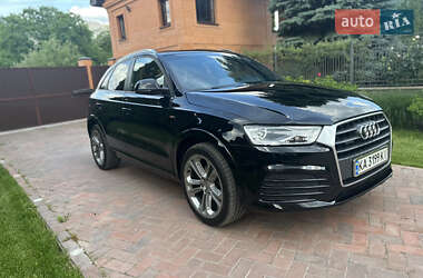 Внедорожник / Кроссовер Audi Q3 2017 в 