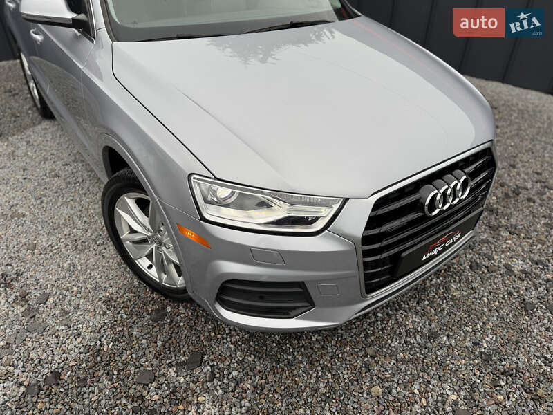 Позашляховик / Кросовер Audi Q3 2015 в Луцьку