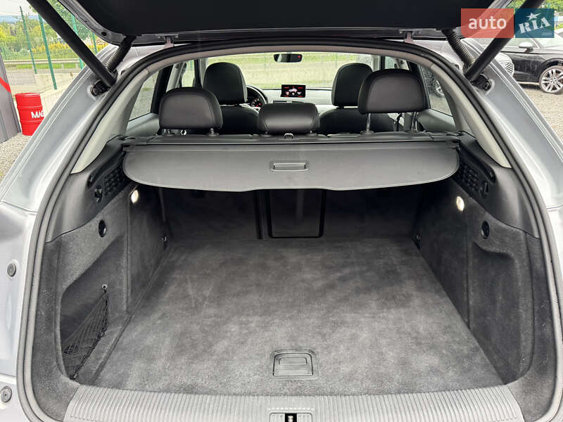 Позашляховик / Кросовер Audi Q3 2015 в Луцьку
