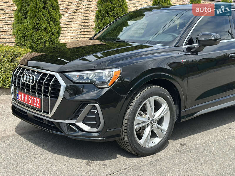 Позашляховик / Кросовер Audi Q3 2019 в Вінниці