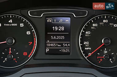 Внедорожник / Кроссовер Audi Q3 2014 в 