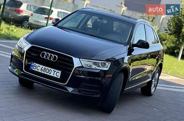 Позашляховик / Кросовер Audi Q3 2016 в 