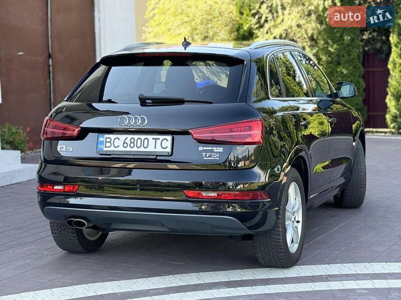 Внедорожник / Кроссовер Audi Q3 2016 в Львове