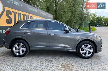 Внедорожник / Кроссовер Audi Q3 2019 в 