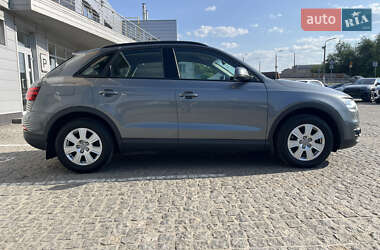 Внедорожник / Кроссовер Audi Q3 2014 в 