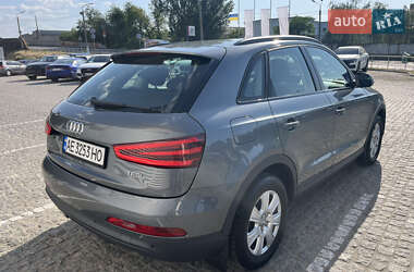 Внедорожник / Кроссовер Audi Q3 2014 в 