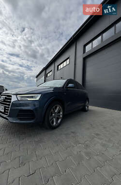 Внедорожник / Кроссовер Audi Q3 2015 в 