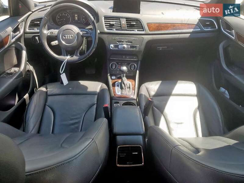 Позашляховик / Кросовер Audi Q3 2016 в Львові