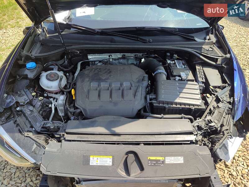 Внедорожник / Кроссовер Audi Q3 2022 в Стрые