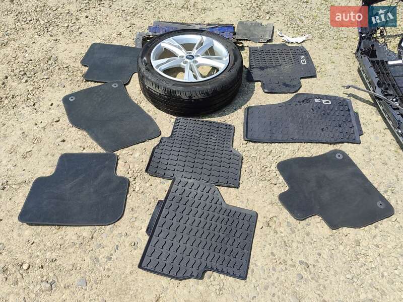 Внедорожник / Кроссовер Audi Q3 2022 в Стрые