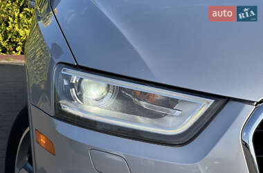 Внедорожник / Кроссовер Audi Q3 2014 в 