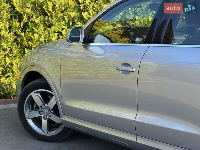 Позашляховик / Кросовер Audi Q3 2014 в Стрию