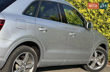 Внедорожник / Кроссовер Audi Q3 2014 в 